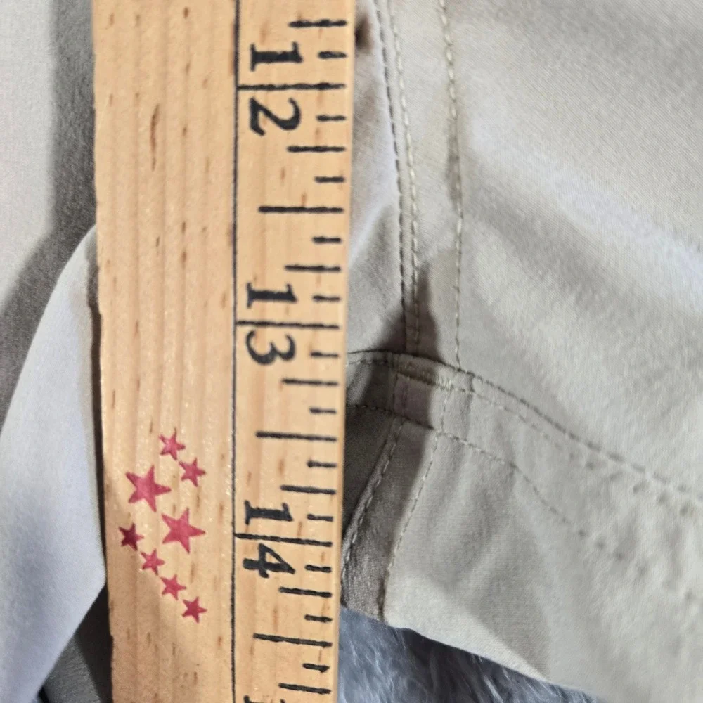 Free Fly Mens Hybrid Shorts Tan Khaki Stretch Water Casual Size 38